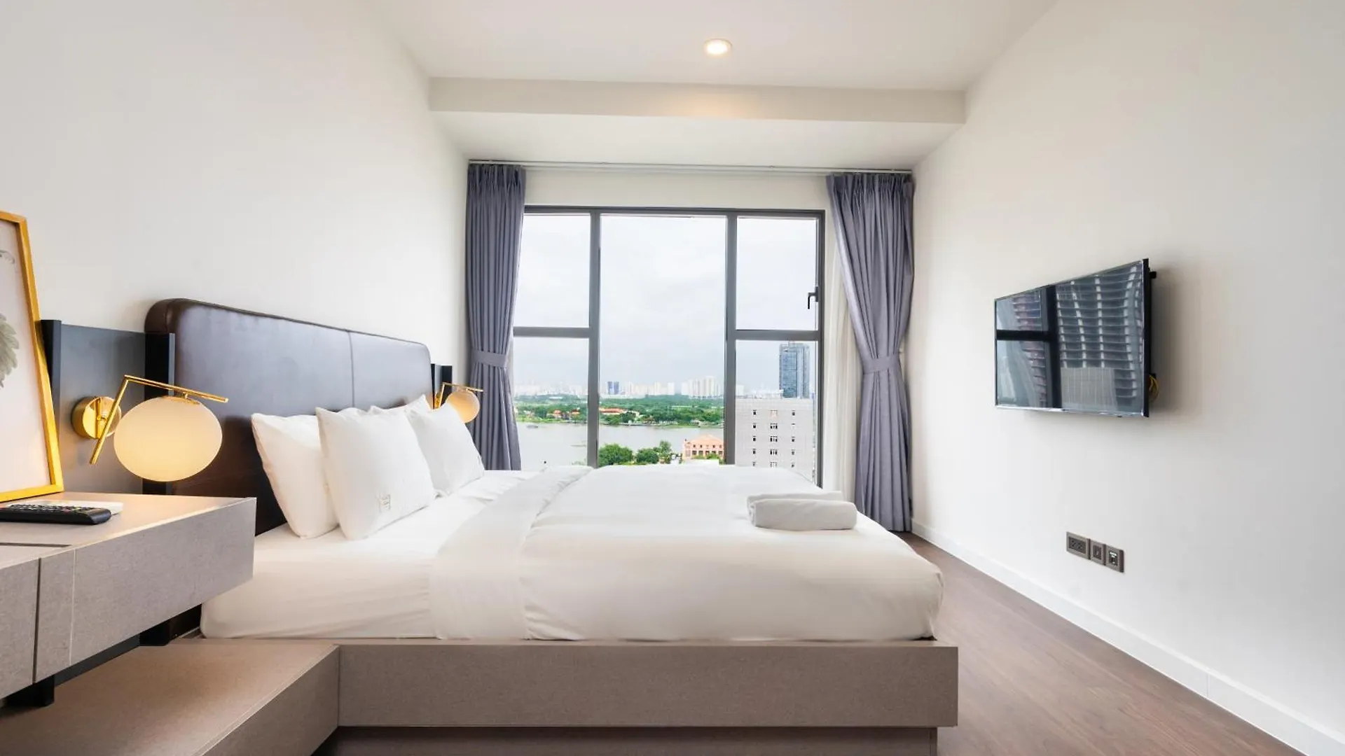 Saigon Royal Apartment 2 Bedroom In Center For Over 30 Nights Ho Chi Minh City